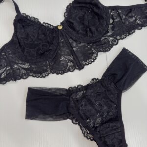 Marilia Cropped