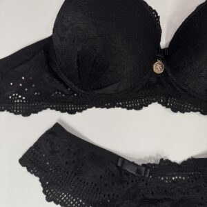 Dora Lingerie