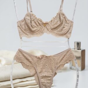 Dora Lingerie